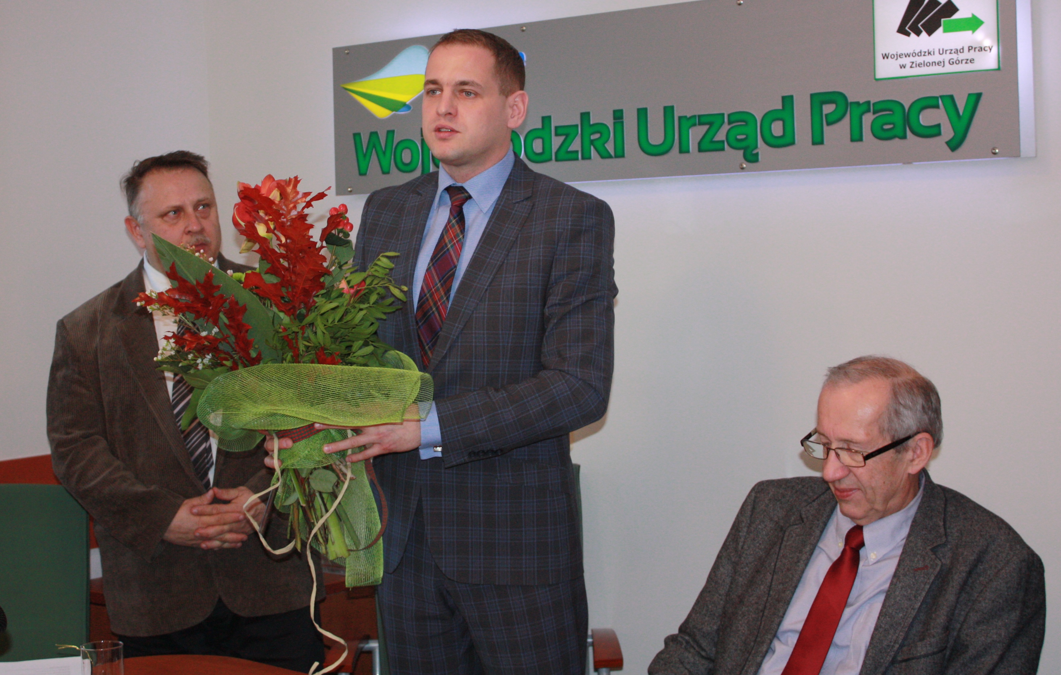 Wicemarszałek Łukasz Porycki Zdjęcie z posiedzenia Wojewódzkiej rady Rynku Pracy. Wicemarszałek Łukasz Porycki